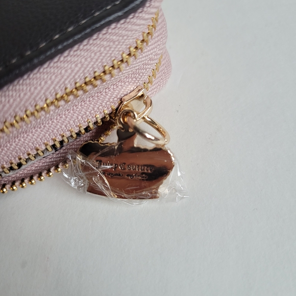 Juicy Couture "Juicy For All" Dusty Blush  Zip Around Wallet - Picture 6 of 11